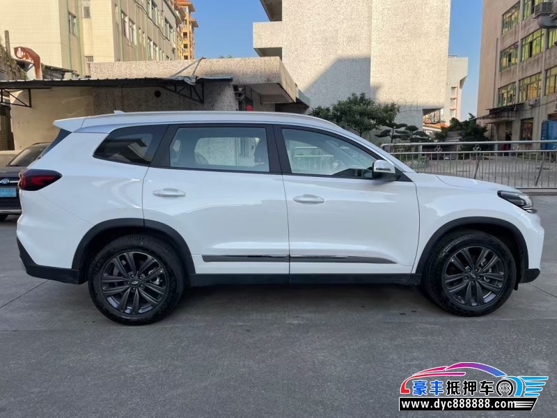 24年奇瑞瑞虎8轿车抵押车出售