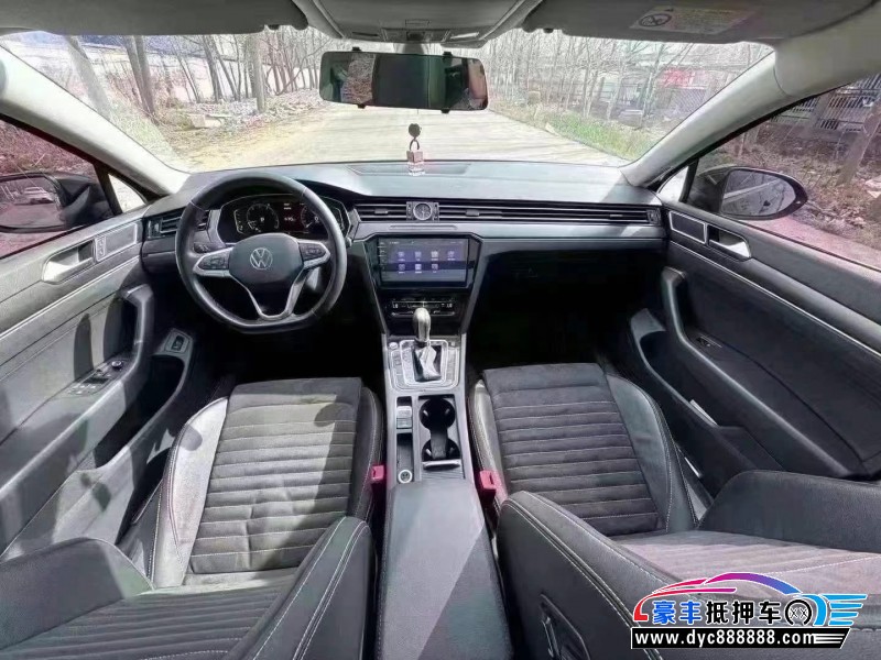 21年大众迈腾轿车抵押车出售