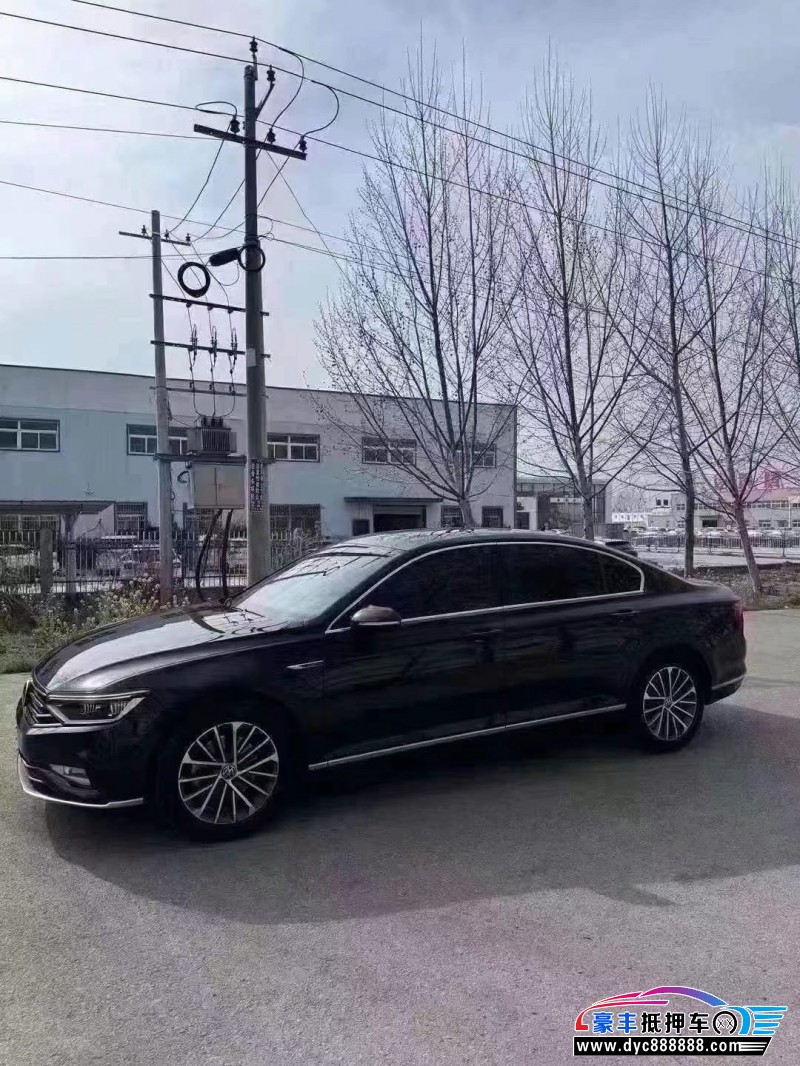 21年大众迈腾轿车抵押车出售