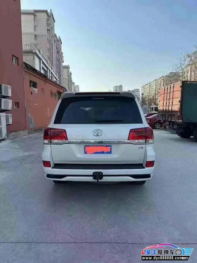 19年丰田兰德酷路泽（陆巡）轿车抵押车出售