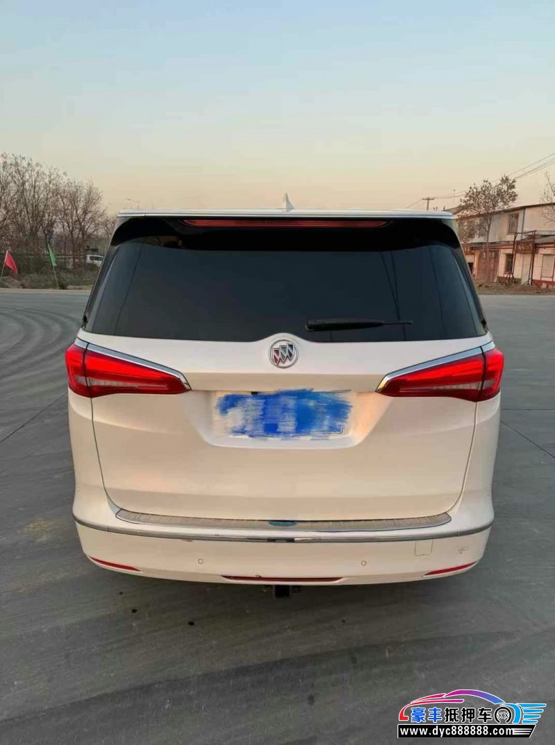 19年别克GL8轿车抵押车出售