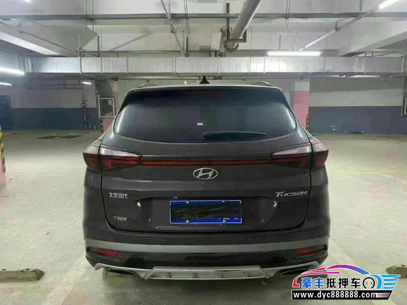 20年现代途胜轿车抵押车出售