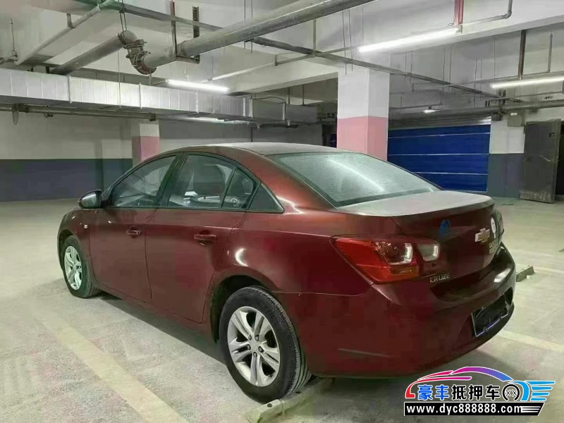 15年雪佛兰科鲁兹轿车抵押车出售