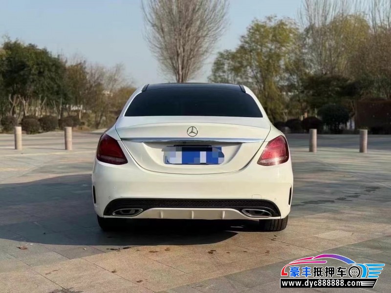 15年奔驰C轿车抵押车出售