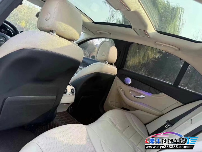 15年奔驰C轿车抵押车出售