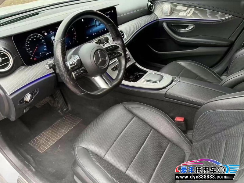 20年奔驰E轿车抵押车出售