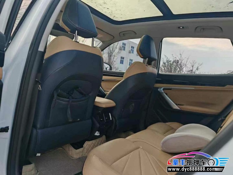 23年吉利博越轿车抵押车出售