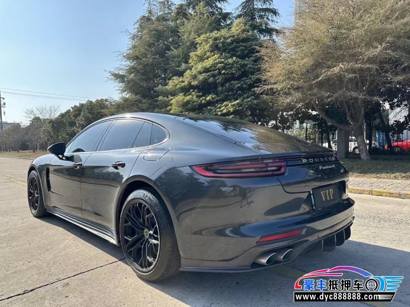 20年保时捷帕纳梅拉轿车抵押车出售