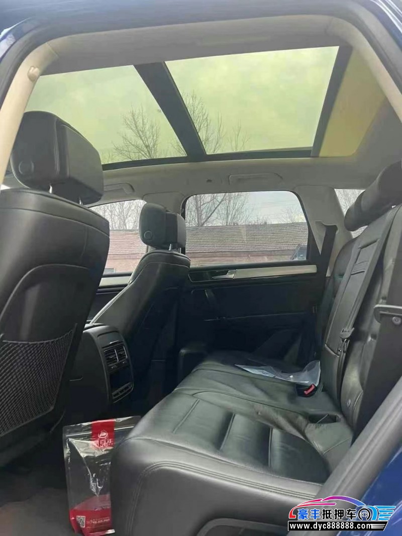 18年大众途锐SUV抵押车出售