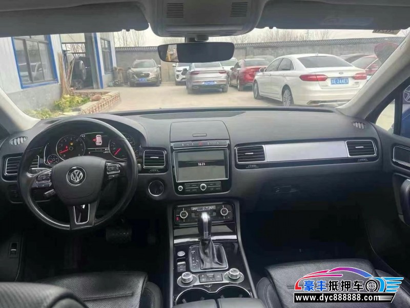 18年大众途锐SUV抵押车出售