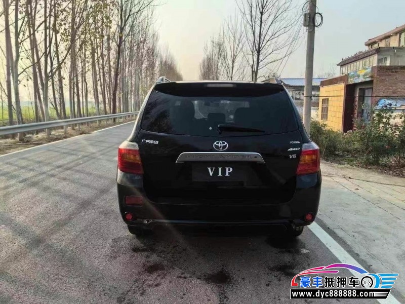 12年丰田汉兰达轿车抵押车出售