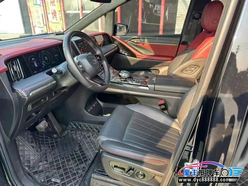 23年传祺M8轿车抵押车出售