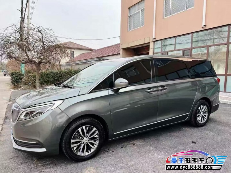 18年别克GL8轿车抵押车出售