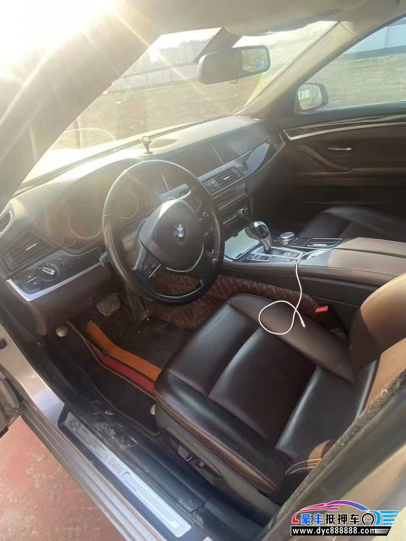 15年宝马5系轿车抵押车出售