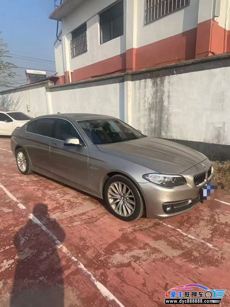 15年宝马5系轿车抵押车出售