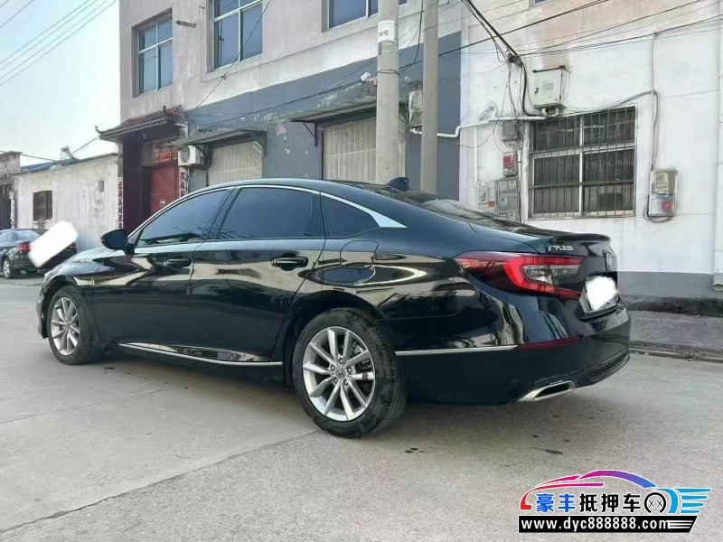 22年本田雅阁轿车抵押车出售