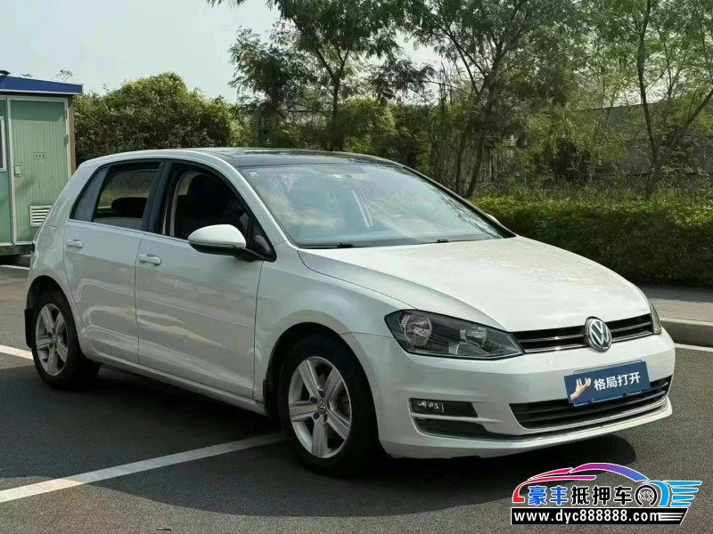 15年大众高尔夫轿车抵押车出售