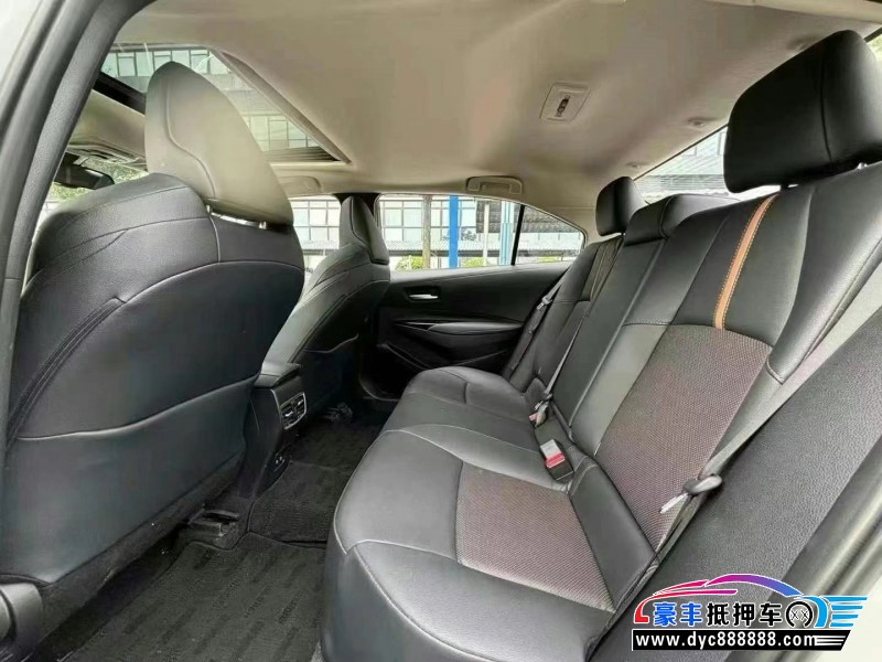 23年丰田凌尚轿车抵押车出售