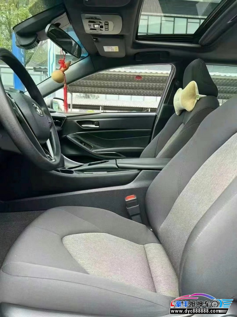 23年丰田亚洲龙轿车抵押车出售