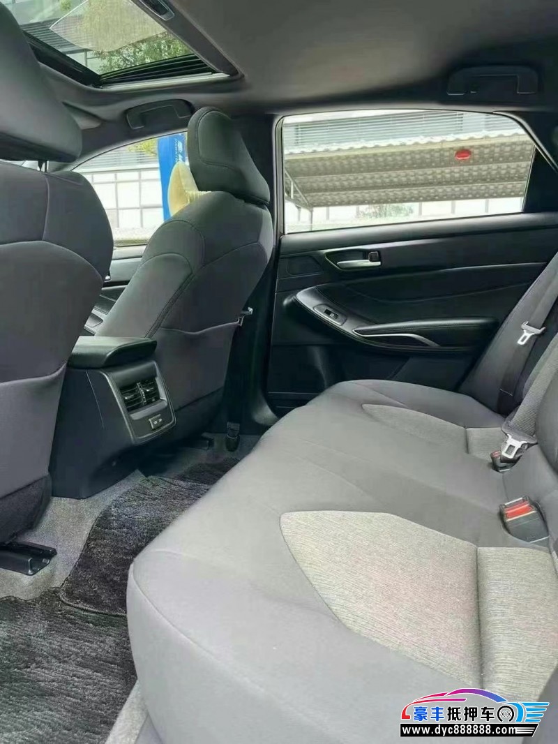 23年丰田亚洲龙轿车抵押车出售