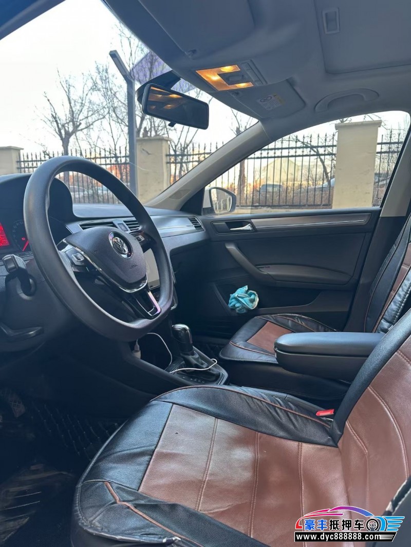 21年大众桑塔纳轿车抵押车出售