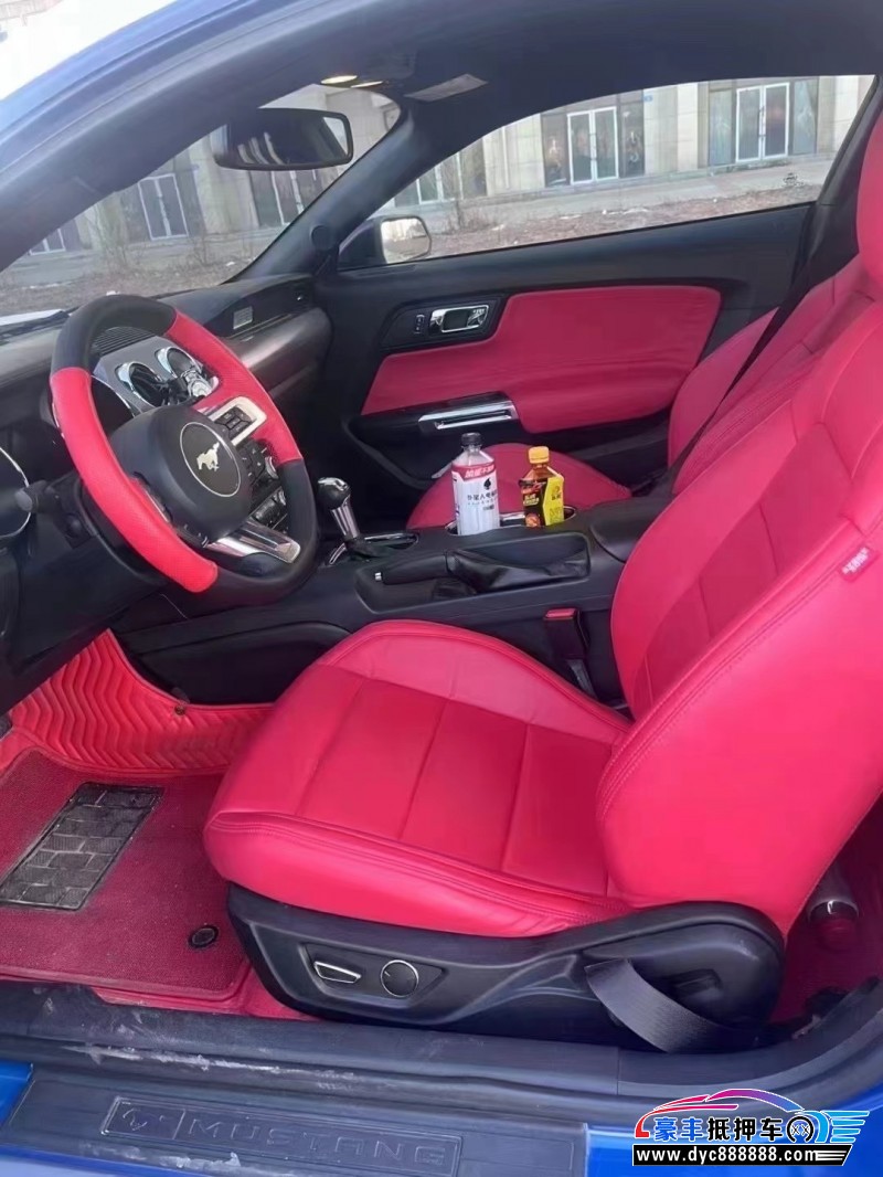 18年福特野马轿车抵押车出售