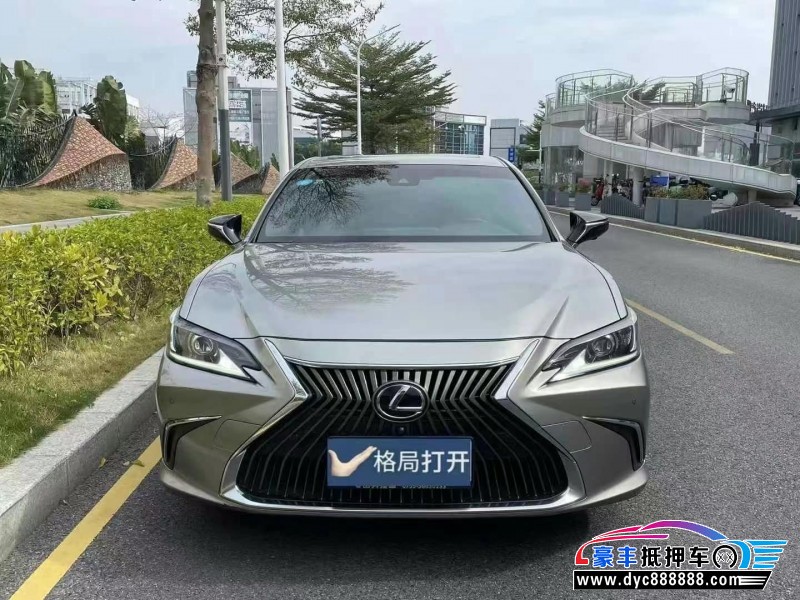 19年雷克萨斯ES轿车抵押车出售