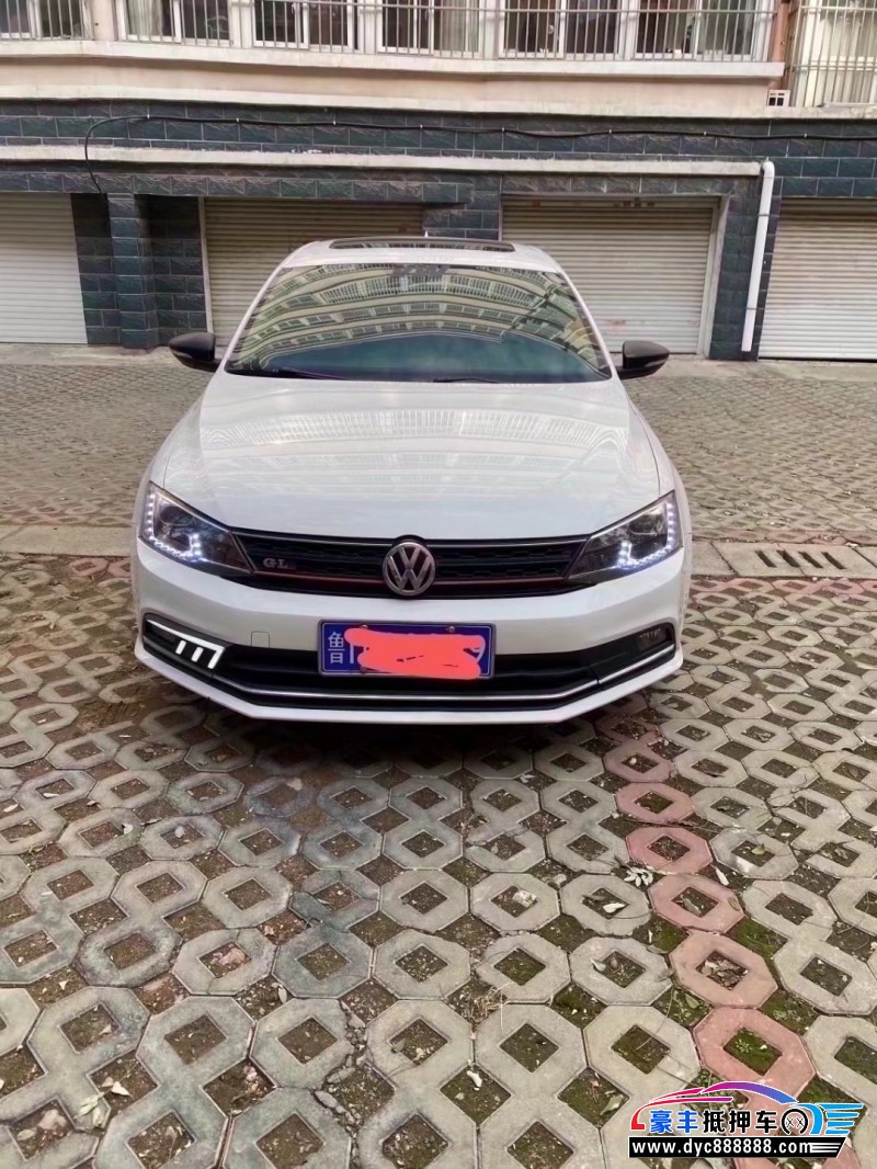 19年大众速腾轿车抵押车出售