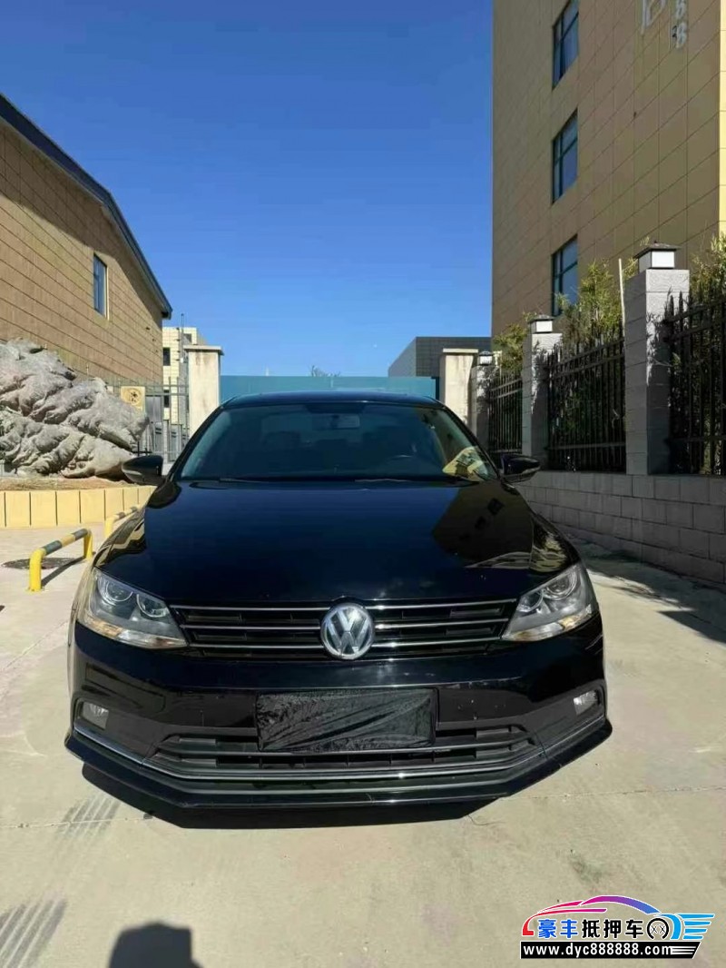 17年大众速腾轿车抵押车出售