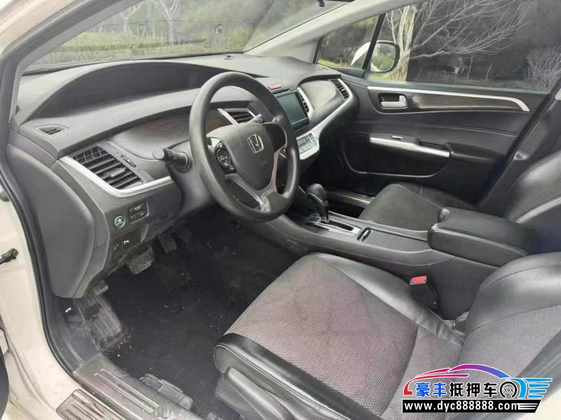 16年本田杰德轿车抵押车出售