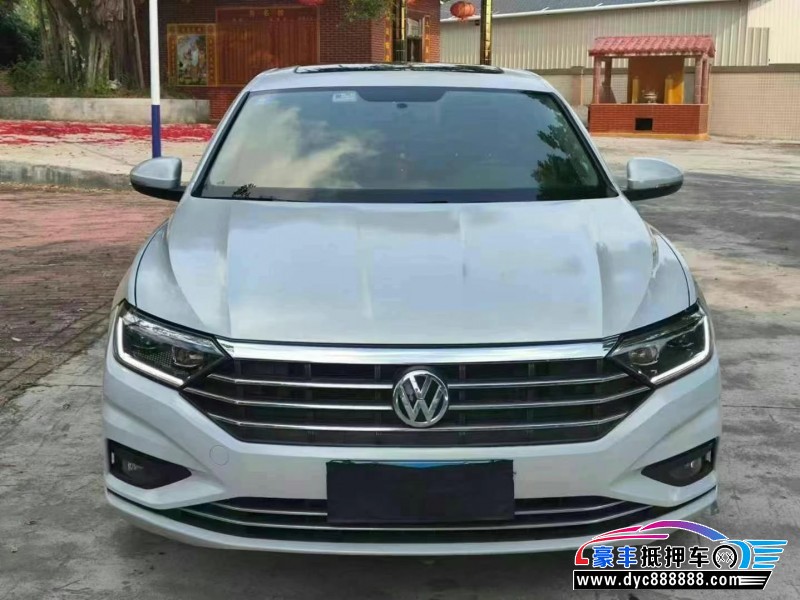 20年大众速腾轿车抵押车出售