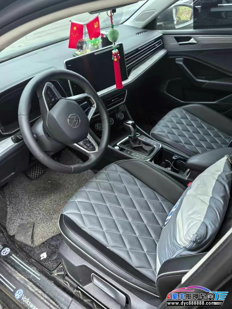 23年大众速腾轿车抵押车出售