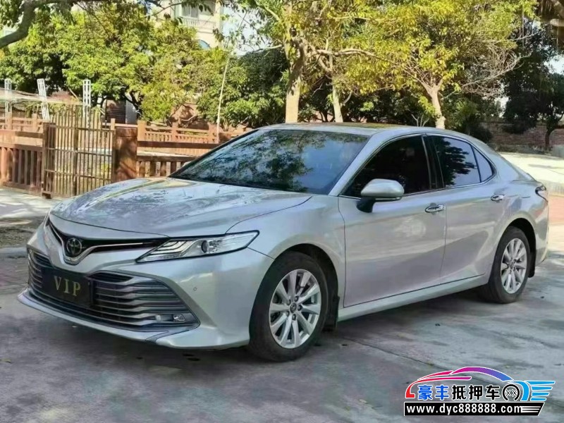 20年丰田凯美瑞轿车抵押车出售