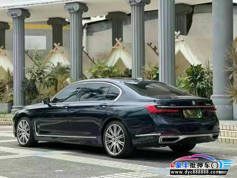 20年宝马7系轿车抵押车出售