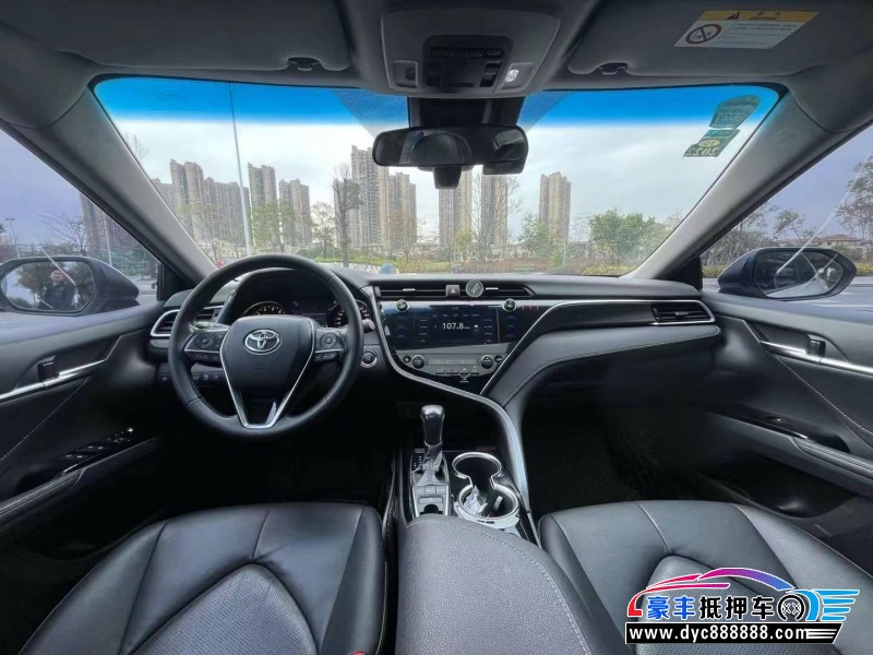 20年丰田凯美瑞轿车抵押车出售