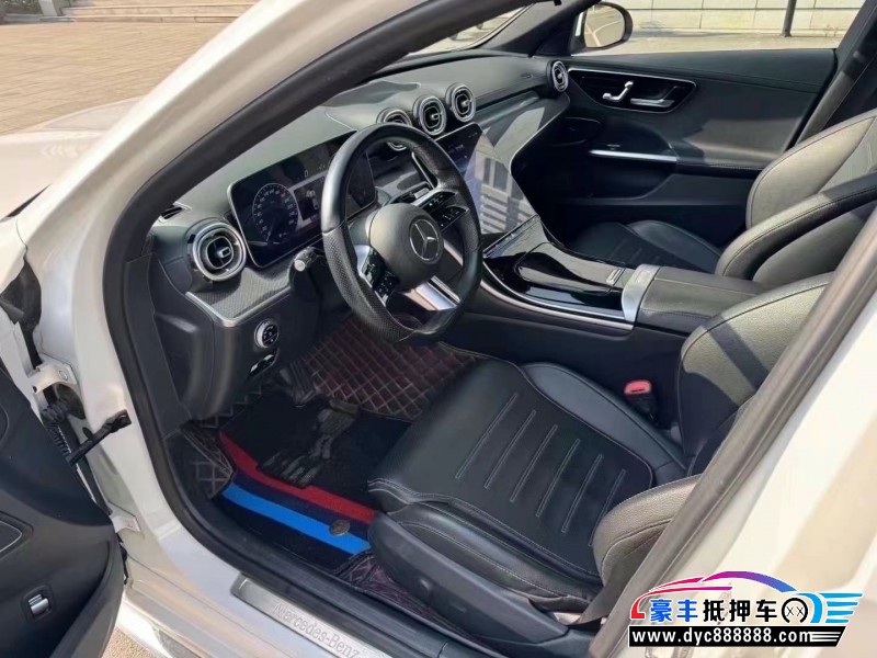 22年奔驰C轿车抵押车出售