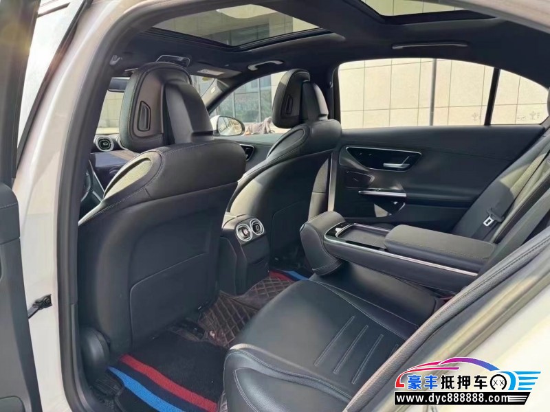 22年奔驰C轿车抵押车出售