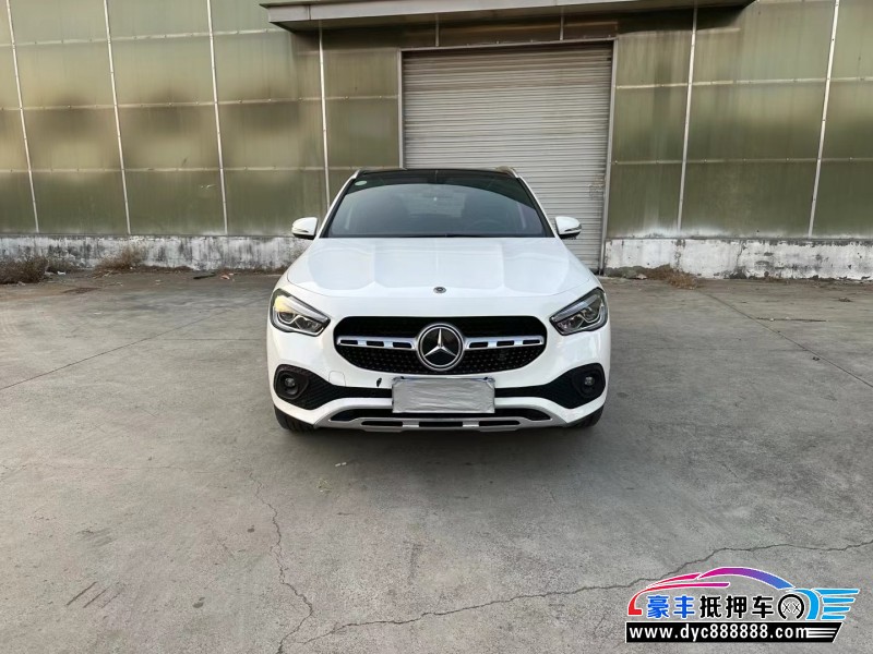 21年奔驰GLA轿车抵押车出售