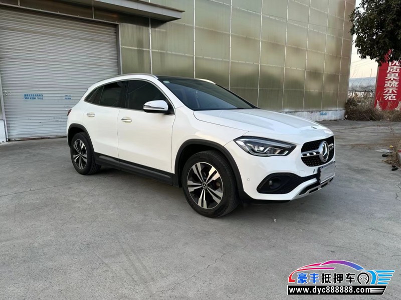 21年奔驰GLA轿车抵押车出售