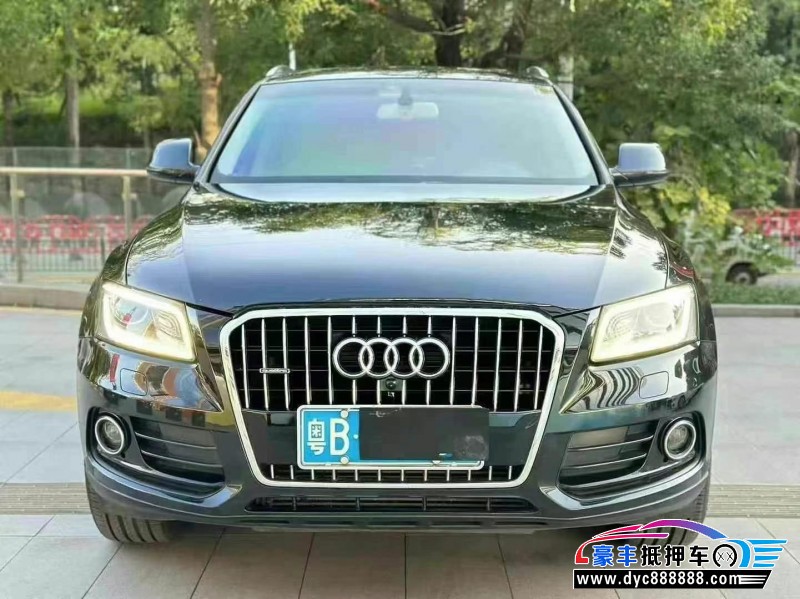 17年奥迪Q5轿车抵押车出售