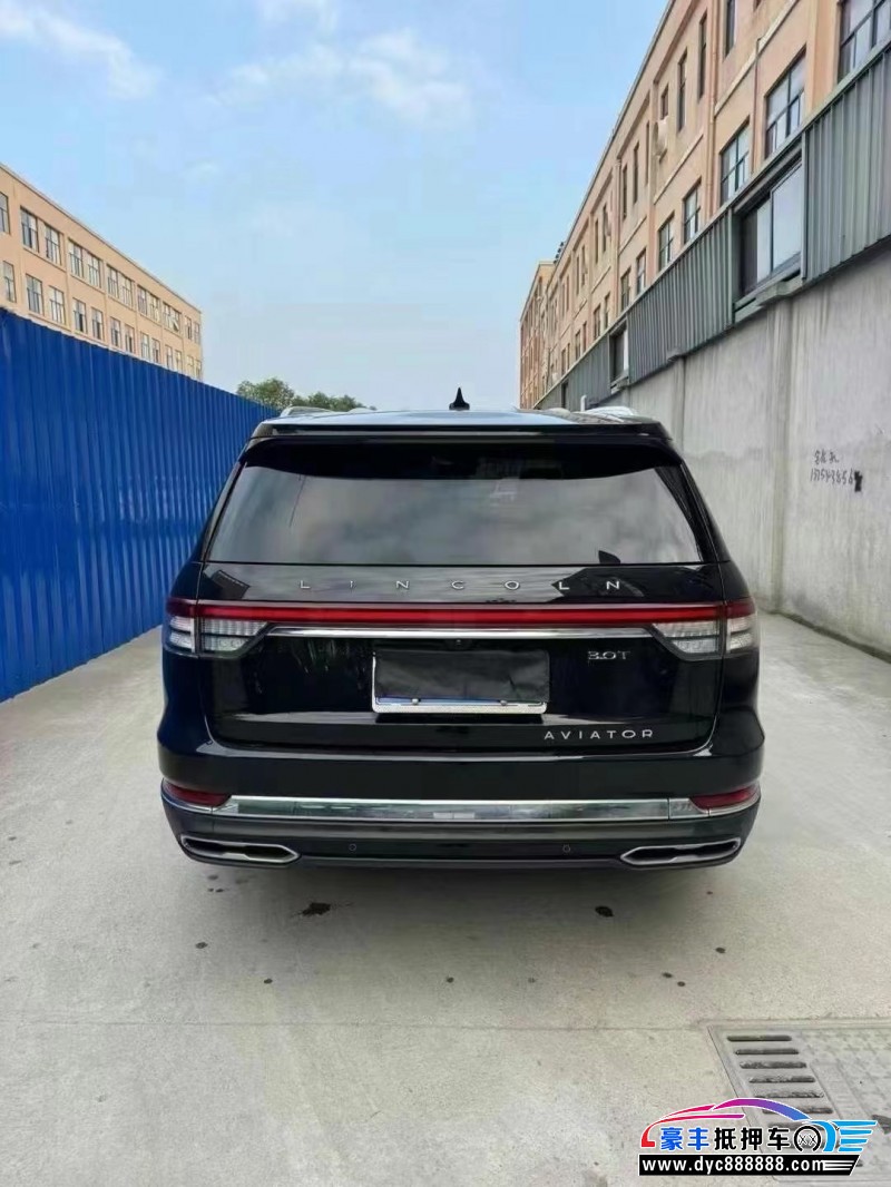 23年林肯飞行家轿车抵押车出售