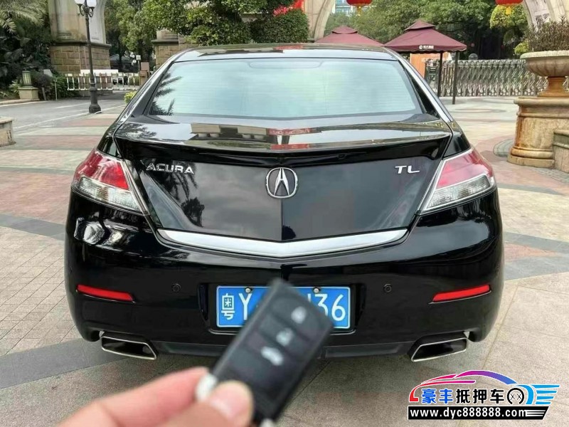 14年讴歌TL轿车抵押车出售