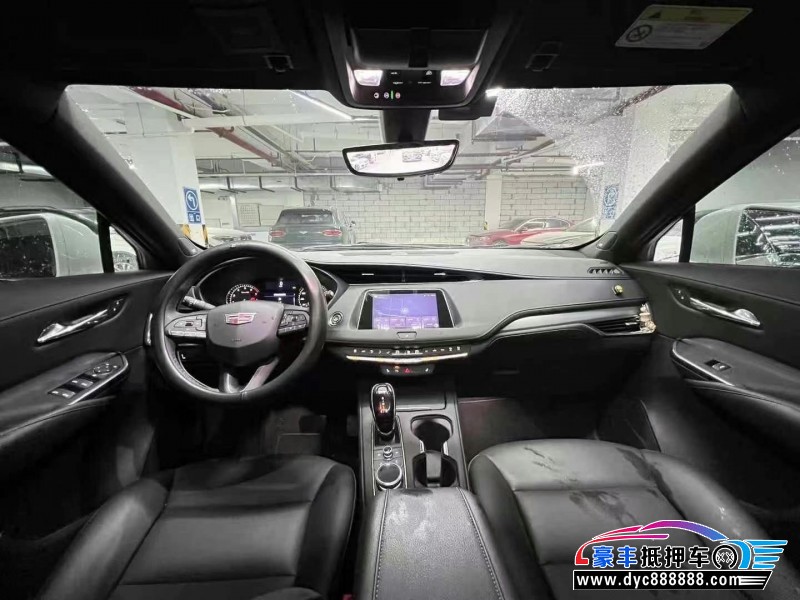 21年凯迪拉克XT4轿车抵押车出售
