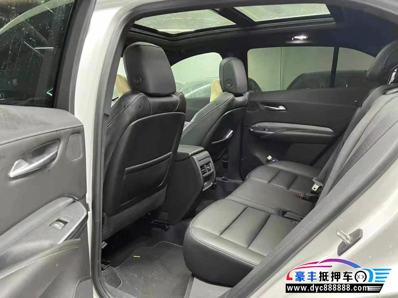 21年凯迪拉克XT4轿车抵押车出售
