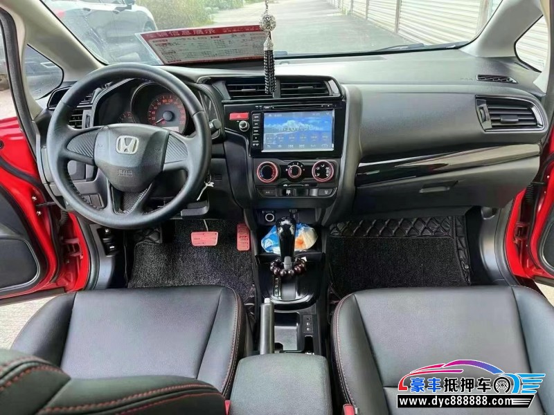 16年本田飞度轿车抵押车出售
