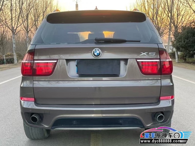 13年宝马X5轿车抵押车出售