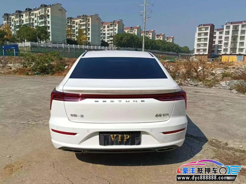 24年奔腾B70轿车抵押车出售