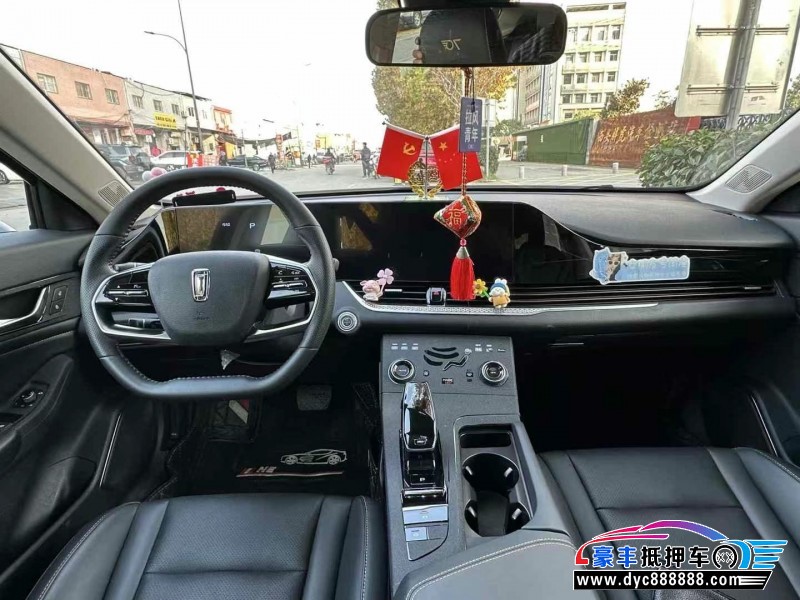 24年奔腾B70轿车抵押车出售