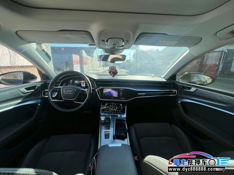 23年奥迪A7轿车抵押车出售