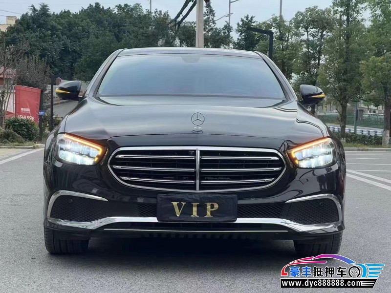 23年奔驰E轿车抵押车出售